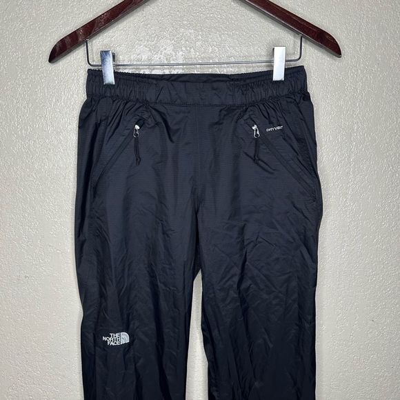 North Face Dryvent Rain Jacket Women’s XS - Picture 3 of 8